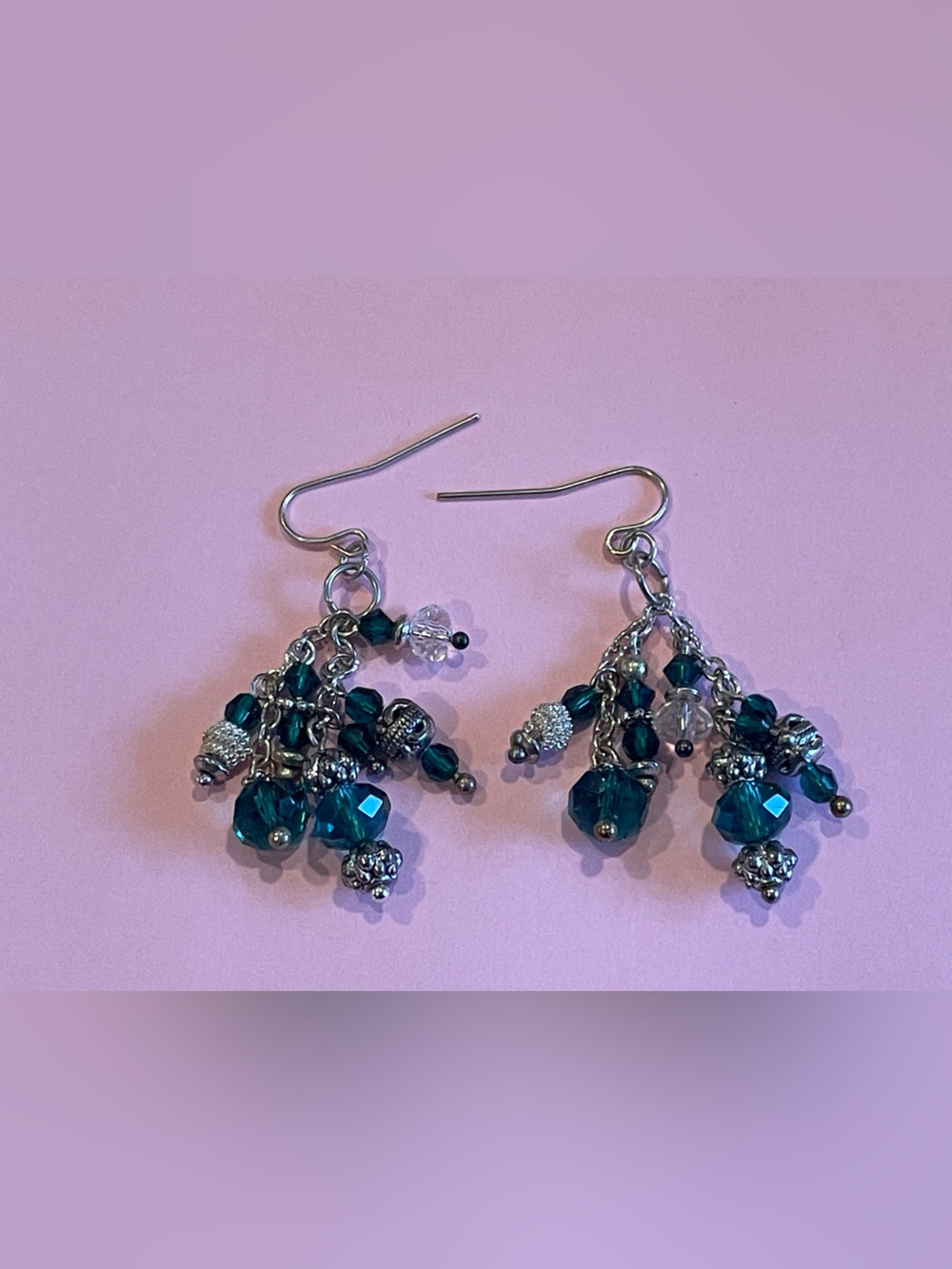 Silver Tone Green Glass Bead Pierced Dangling Earrings #0231
